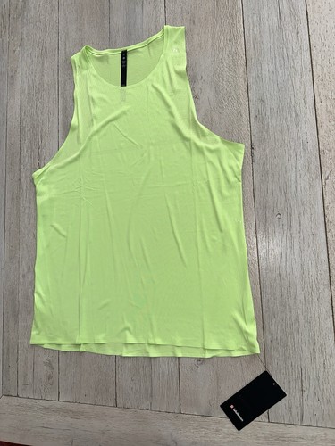 Men’s Lululemon Tank - Picture 5 of 9