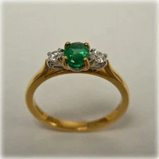 1.00 Ct Oval Cut Natural Emerald & Diamond Wedding Ring 14k Yellow Gold Size 6