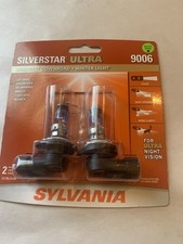 Sylvania Silverstar Ultra 9006 Halogen Headlight 2-pack White