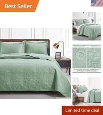 King Size Quilt Set in Sage - Modern 3-Piece Coin Pattern Lightweight Bedding