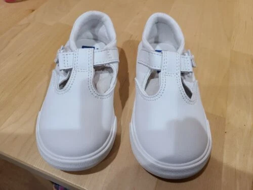 Keds White 7 US Shoe Baby Shoes