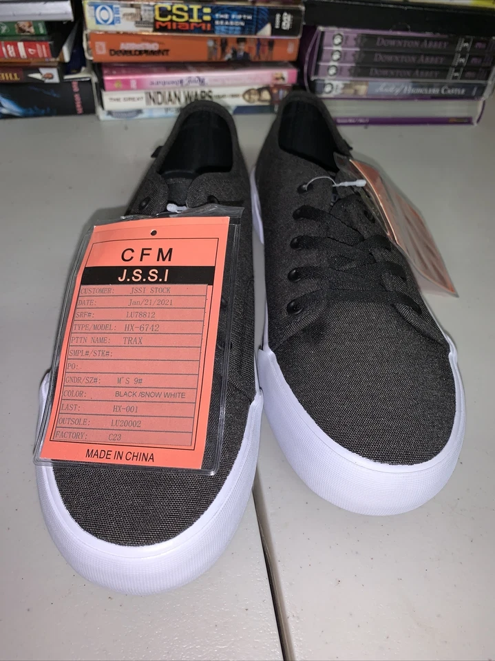 Lugz Trax Hombres Tenis Zapatos Informales - Negro/Blanco Talla 9 Estante #175H Foto 4 de 4