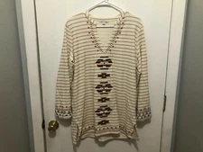 ORVIS Southwestern Aztec Print Feel Womens SZ Medium Split Neck Top 