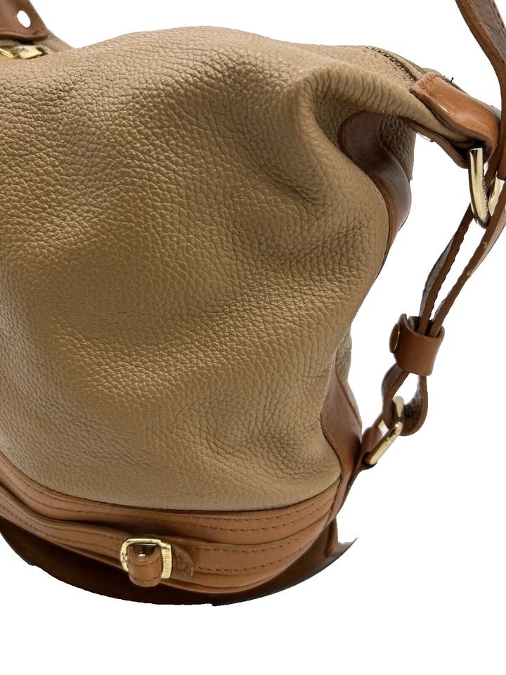 Bolso de Mano Valentina Cuero Guijarro Tostado Convertible Bolso Cubo Foto 2 de 4