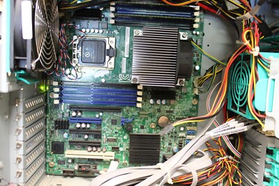 Intel S2400SC PGA B18552-404  Motherboard For Parts