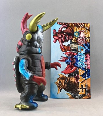 MAX TOY ULTRAMAN SPACE BEETLE NOKOGIRIN KAIJU INSECT MONSTER SOFUBI JAPAN MAXTOY