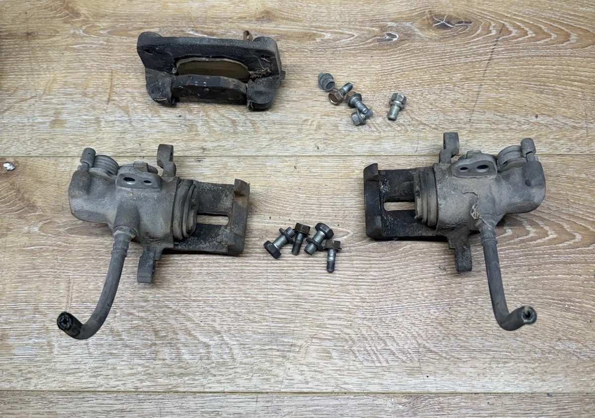 Las mejores ofertas en Rear Brake Caliper Parts for Nissan 300ZX