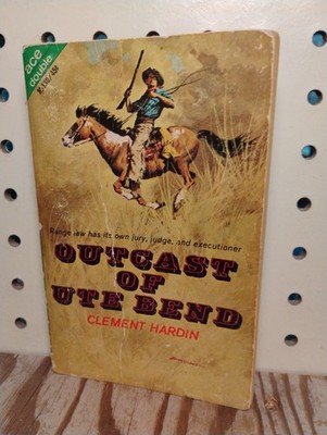 ace double HALF-INJUN HALF-WILDCAT John Callahan CLEMENT HARDIN