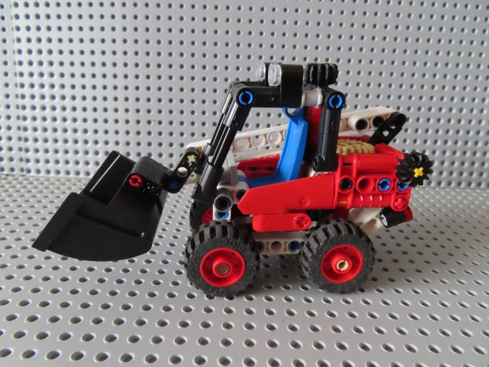 LEGO Technic 42116 Skid Steer Loader, Foto 2 von 5