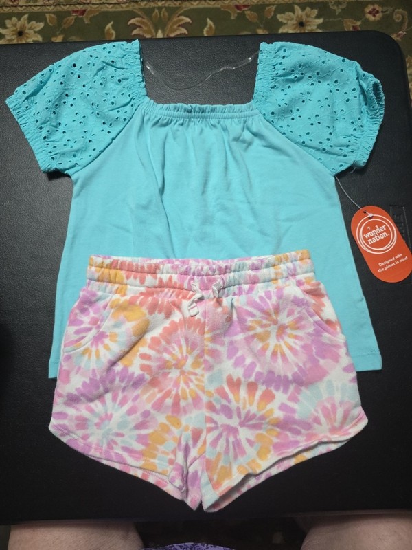 Girls Sz 5-6 New Top And Short Outfit