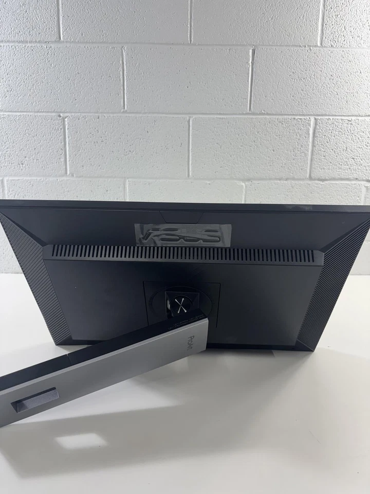ASUS ProArt Display PA248QV 24.1” WUXGA (1920 x 1200) 16:10 Monitor (LCD DAMAGE) - Image 3 of 4