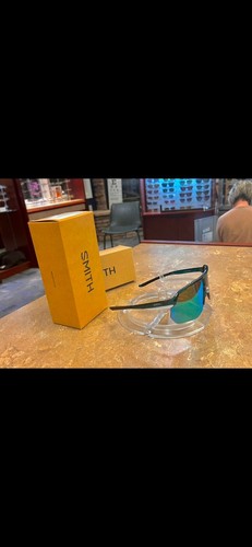 Smith Motive Sunglasses 2024 - Picture 2 of 3