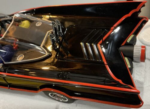 Hot Wheels Elite Batman Classic TV Series BATMOBILE With Batman & Robin NRFB New - Picture 9 of 16