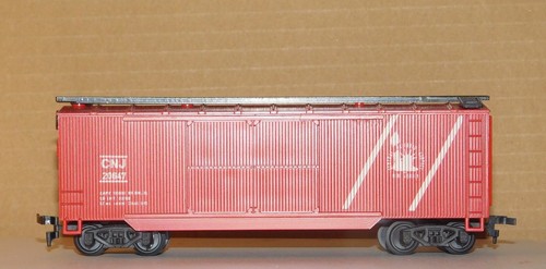 Model Power 40' Wooden DD Box Car ~ CENTRAL NEW JERSEY ~ Rd# 20647 - HO - Picture 2 of 8