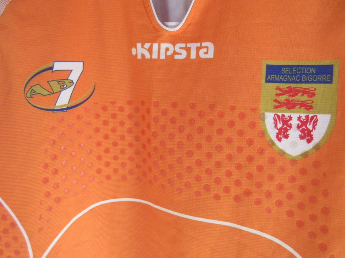 Le nouveau maillot orange sera porté cet après-midi face à l'Écosse 🏴 Qu'en pensez-vous