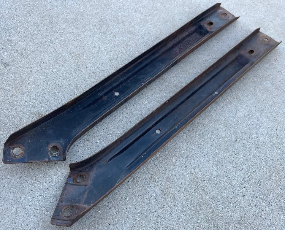 ПЕРЕДНИЙ ВНУТРЕННИЙ АМОРТИЗИРУЮЩИЙ КРОНШТЕЙН КРЫЛА FORD THUNDERBIRD 1961-1964 61-64 OEM - Изображение 3 из 4