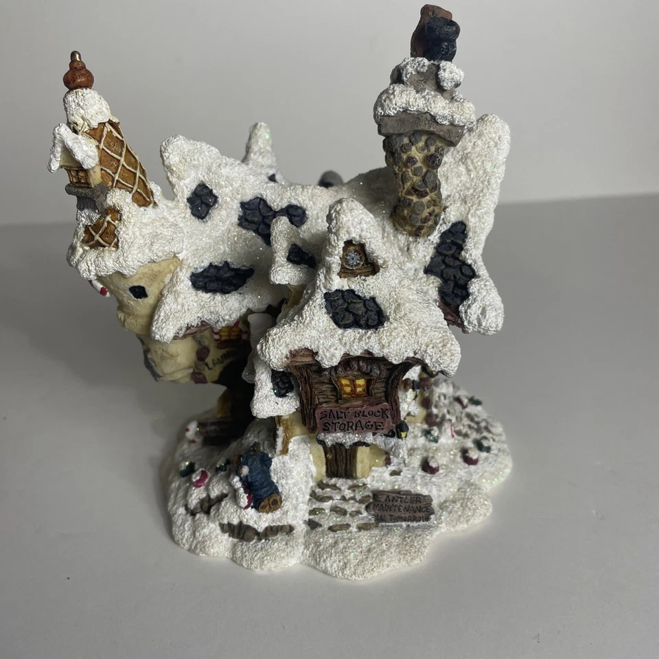 Caja de baratijas Boyds Bearly-Built Villages Hoofer Hall Reindeer Kringle's #19033 Foto 3 de 4