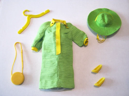 BARBIE FASHION CLOTHES ~ #1824 "SNAP DASH" GREEN COTTON OUTFIT w/ACCESSORIES SET
