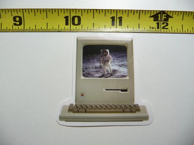 RETRO MAN ASTRONAUT MOON SMALL STICKER DECAL SCREEN IMAGE OLD COMPUTER FUNNY