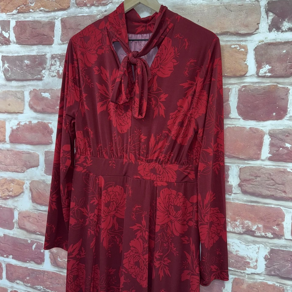 Maxi Vestido Lane Bryant Para Mujer 14/16 Rojo Floral Cuello Atado Elástico Informal Carrera Foto 4 de 4