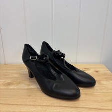 Capezio Womens Classic Ballroom Jazz Dance Shoes Size 6.5 Comfort Performance