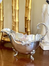 Vintage International Silver Co Ornate Footed Silver Plated Gravy Boat
