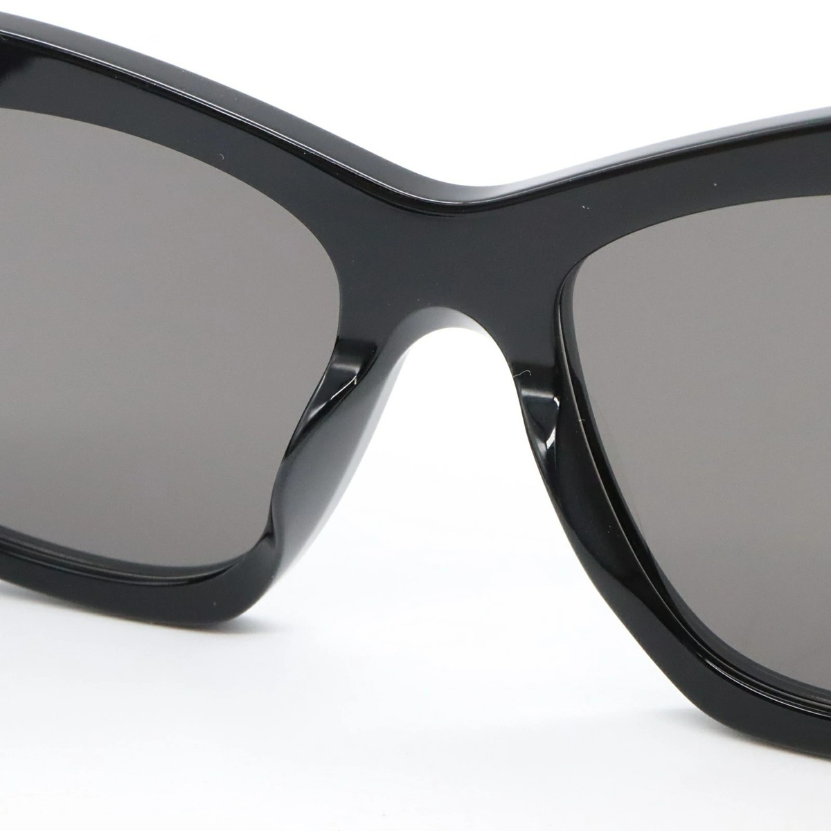 NEW BALENCIAGA SUNGLASSES BB0106S 001 EYEWEAR BALENCIAGA BB 0106S BLACK Balenciaga Black Square Sunglasses BB0108S-001 Green Lens 56mm main image 2