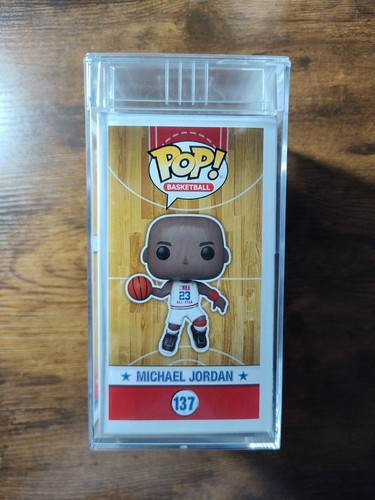 2021 Funko Pop Basketball 137 Michael Jordan PSA 8.5 - Picture 2 of 6