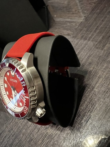 Citizen BN0159 - Marine Eco drive Watch Red Silicone Strap - Picture 6 of 9