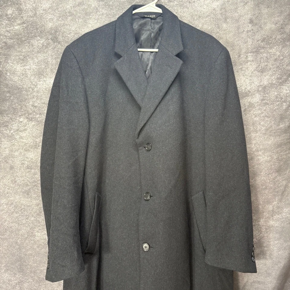 Jos A Bank 100% Wool Overcoat Mens Size 42L Long Dressy Classic Gentleman - Image 2 of 4