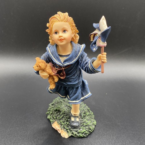 1E Boyds Bear Collection Yesterday's Child Madison Summers Here Nuevo en Caja Americana - Imagen 4 de 8