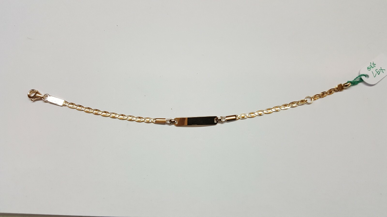 Foto 1 di 14