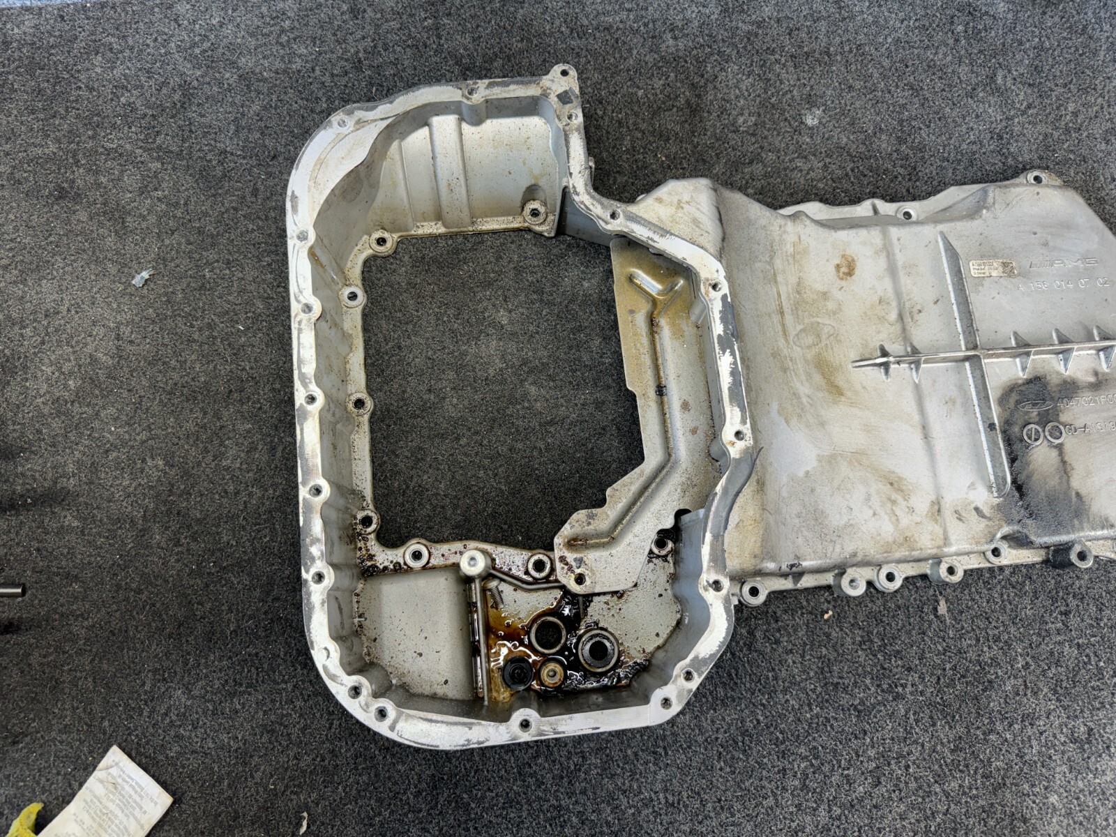 20072011 MERCEDES W164 R251 ML63 R63 M156 ENGINE UPPER OIL PAN SECTION