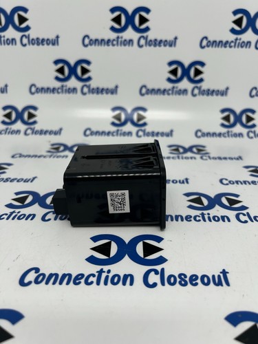 2013- 2016 RAM 1500 2500 3500 Hub Media Center AUX OEM (68096428AD) - Picture 3 of 4