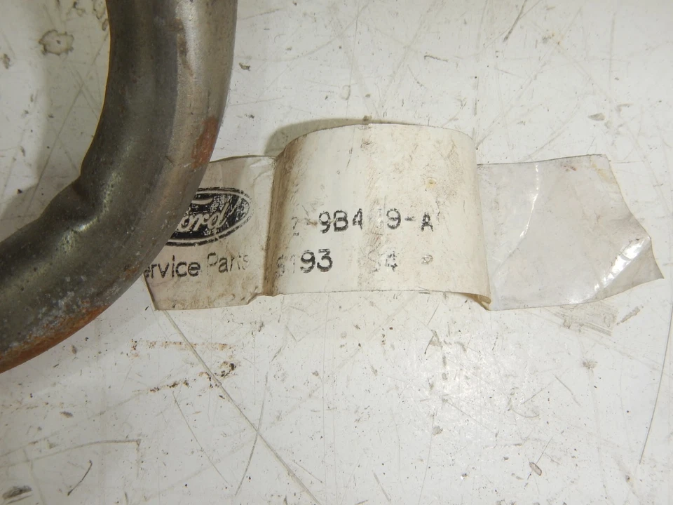 Tubo de suministro de aire colector de escape Ford Mustang 1982 82 5,0 L NOS E2ZZ-9B449-EA Foto 2 de 3