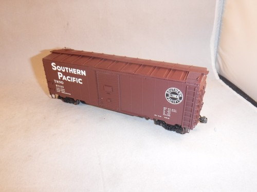 Intermountain HO Southern Pacific SP 40' 12-Pnl Sgl-Dr Caja Toscana #T&NO 57123 | Zustand: New