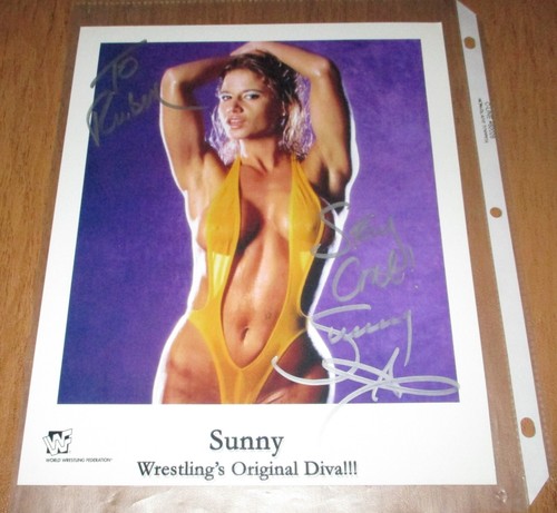 Sunny Tammy Sytch Autographed 8x10 Photo Authentic WWF Original Diva - Picture 1 of 4