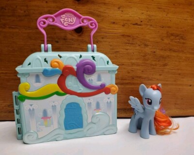 2015 Hasbro My Little Pony Fold Out Rainbow Dash Castle Carry Case