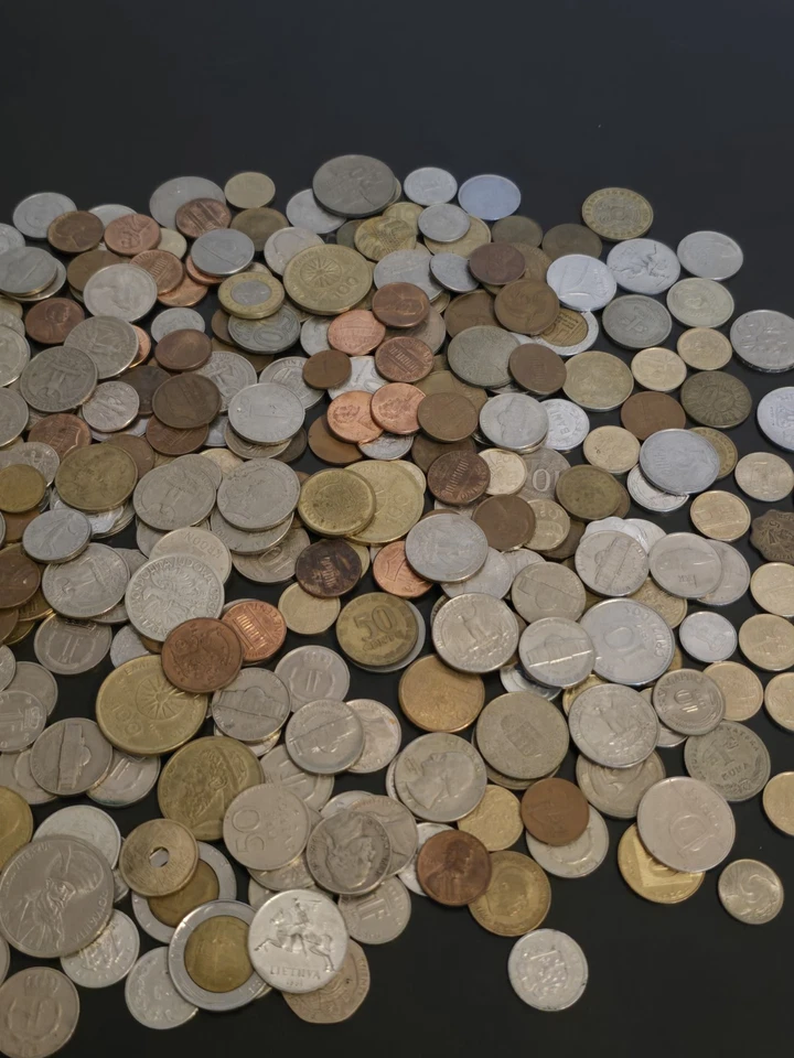 Große Münzsammlung Dachbodenfund viele alte ausländische Münzen unsortiert 1,7kg - Bild 3 von 4