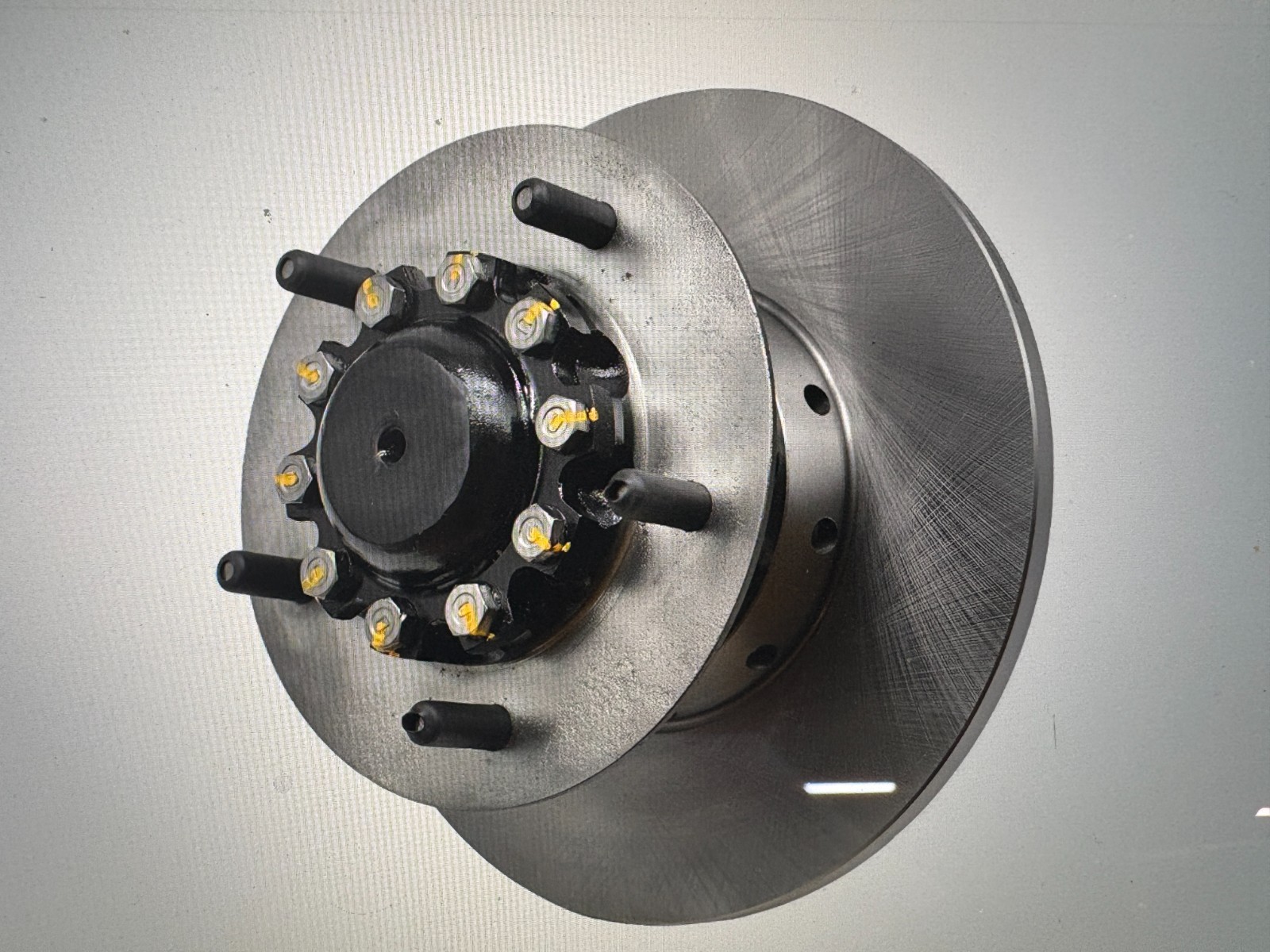 ROLLS ROYCE CORNICHE RIGHT  REAR HUB RECONDITIONED   FITS 1967 TO 1981