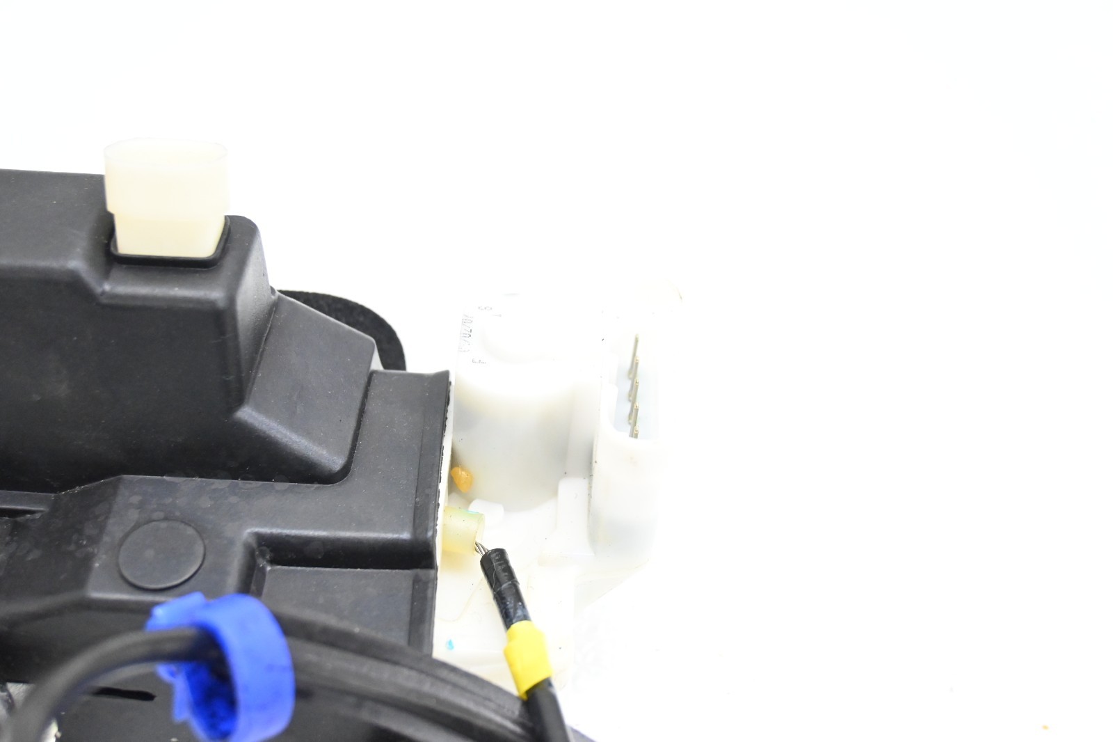 ⭐ 03-12 Maserati Quattroporte Front Right Exterior Door Lock Latch Actuator Oem