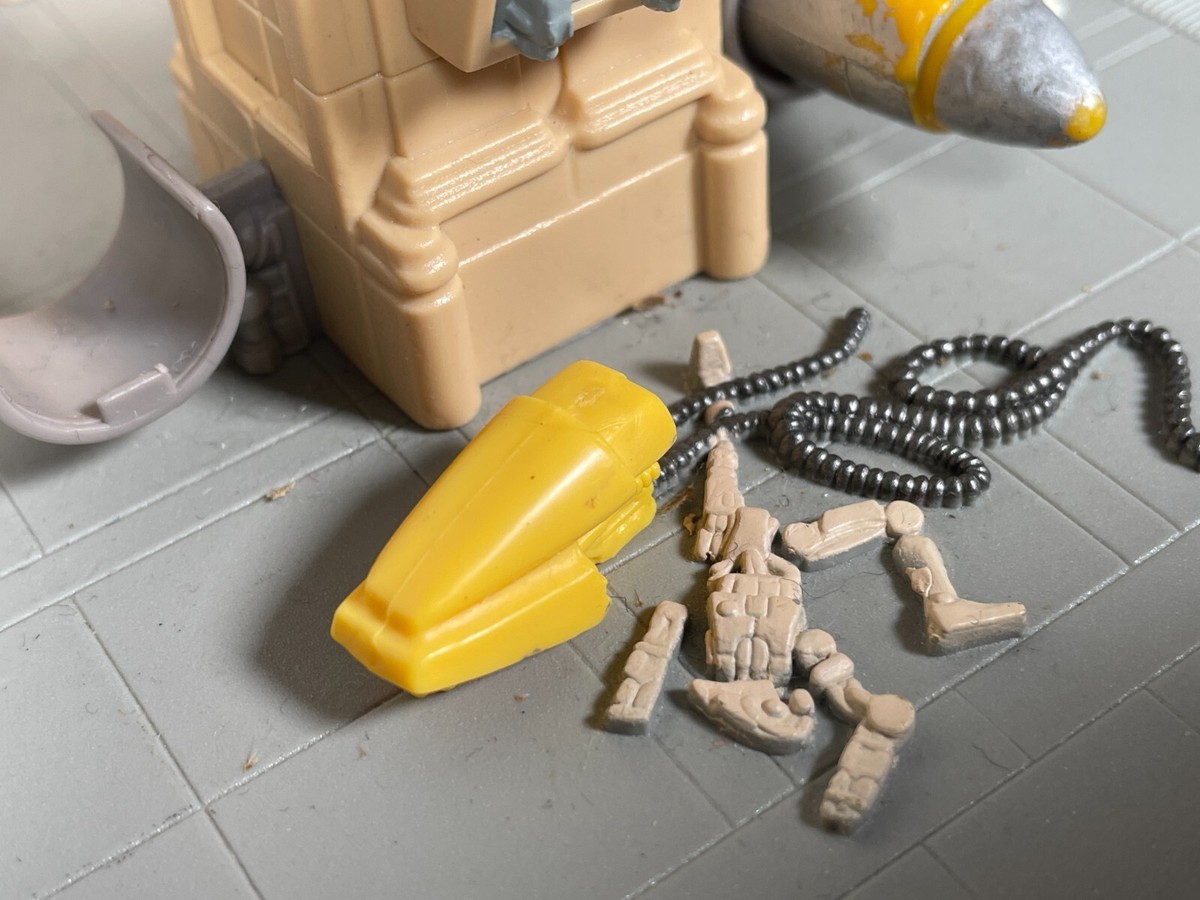 Star Wars Action Fleet Episode I Naboo Starfighter Hangar Final