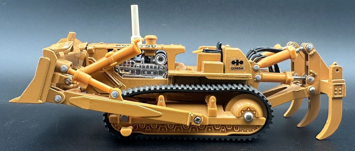 D355Aブルドーザー重機ミニカー/当時/リッパー/ おおきい D355Aブルドーザー重機ミニカー/当時/リッパー/ おおきい