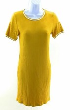 Heart Hips Juniors Short Sleeve Mustard Yellow and White Trim Dress Size Medium
