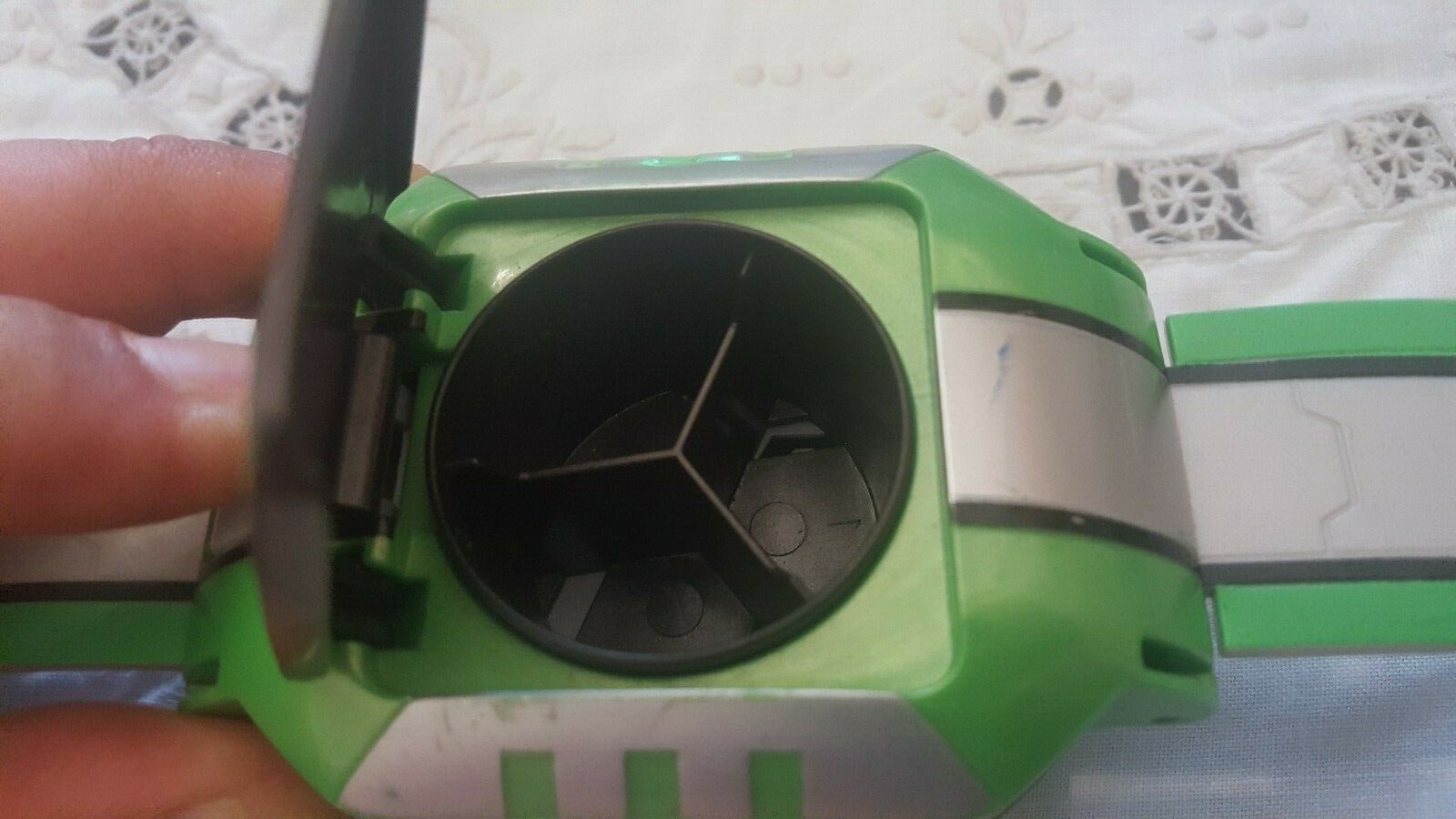omnitrix do ben 10 ultimate alien