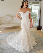 Off Shoulder V Neck Full Lace Mermaid Wedding Dress With Floral Long Train