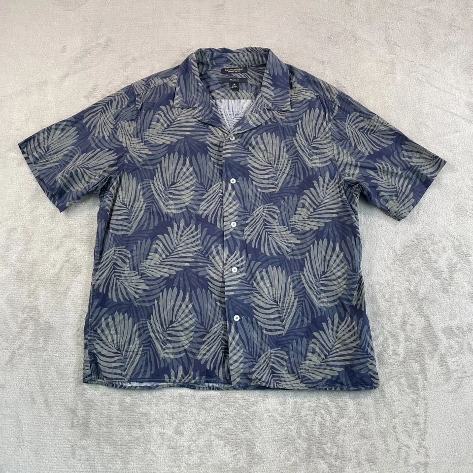 Banana Republic Relaxed-Fit Resort Camp Shirt Men Medium Multi Floral SS NWOT - Image 3 of 4