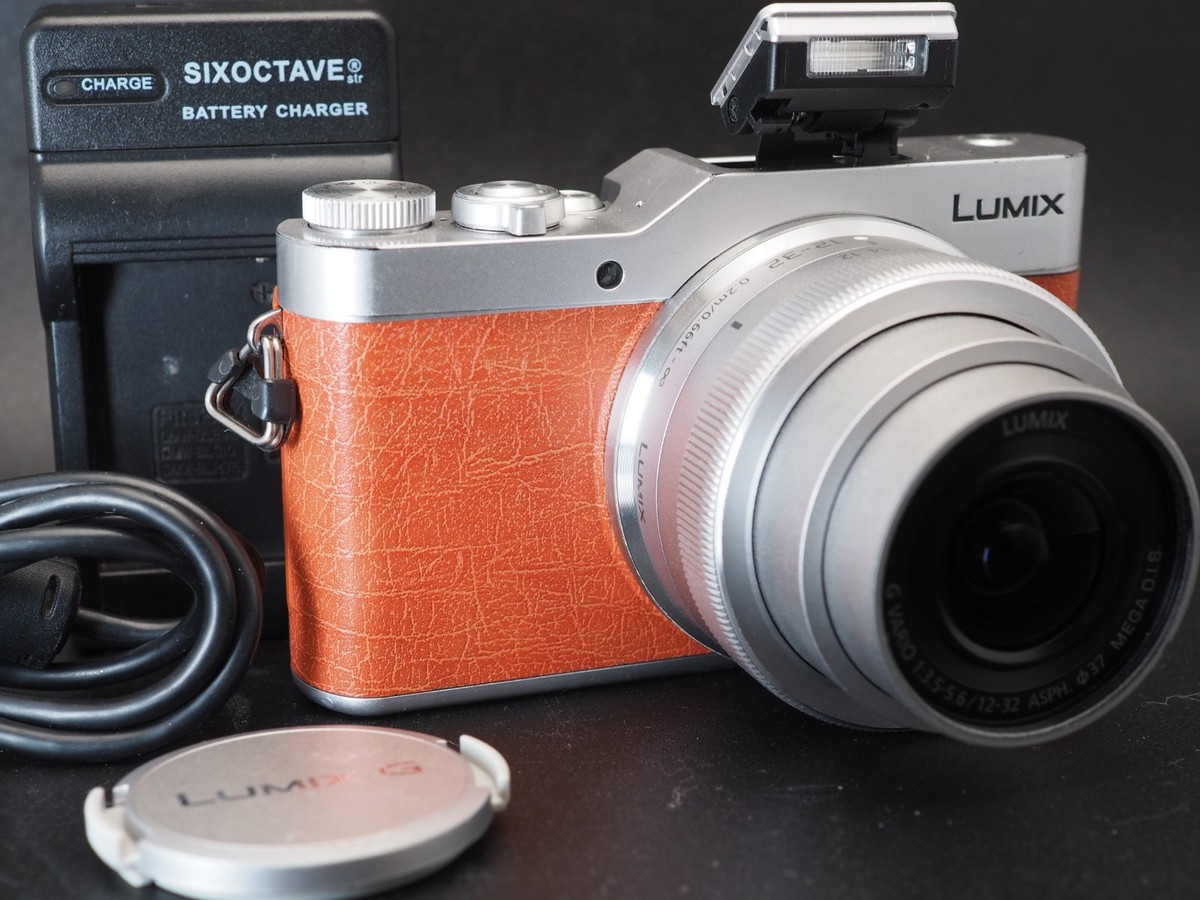Panasonic LUMIX DC-GF9 オレンジ Panasonic LUMIX DC-GF9 Digital Mirrorless Camera Orange 12-32mm