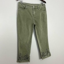 Chico  s So Slimming Girlfriend Crop Jeans Women  s Size 8 Beaded Stretch Denim