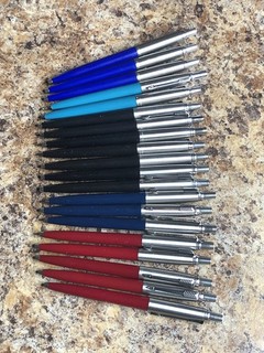 Lot 20 VINTAGE PARKER JOTTER 17 BALL POINT PENS & 3 PENCILS RED BLUE BLACK